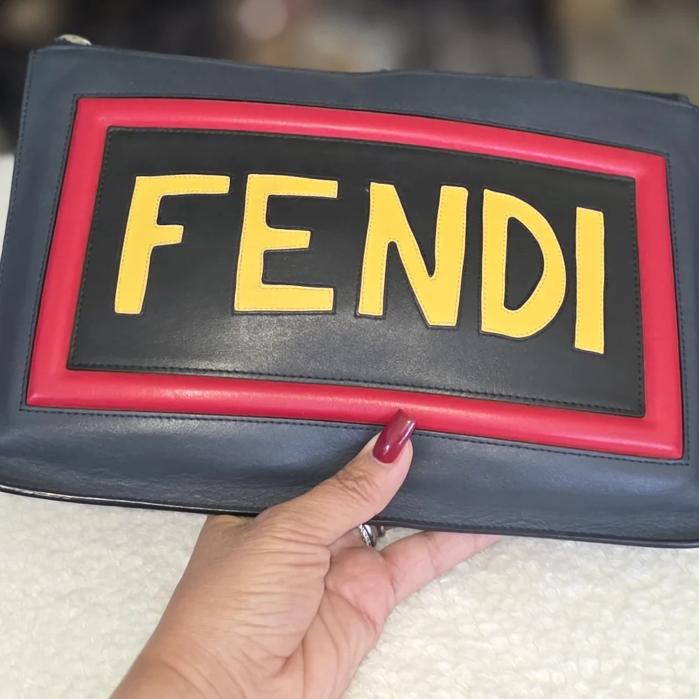 Fendi ROMA THINK Navy and Red Logo Clutch - Picture 6 of 8